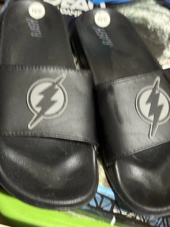 DC Comics The Flash Slide Shoe Sandal Size Mens S/M - Image 1 of 1