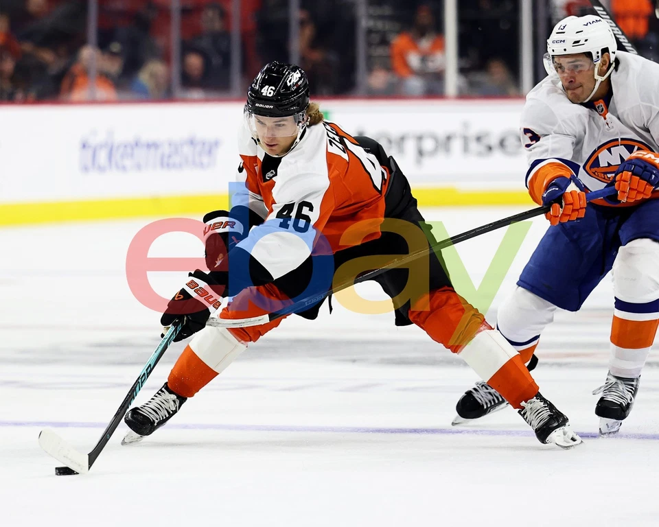 Foto de hockey de la NHL Trevor Zegras Stickhandling Action Philadelphia Flyers 8x10 Foto 1 de 1