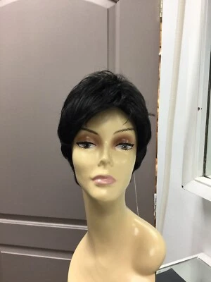 Gabor LOVE 短小精灵男孩切割高清假发,黑色清仓出售 — 第 1/4 张图片