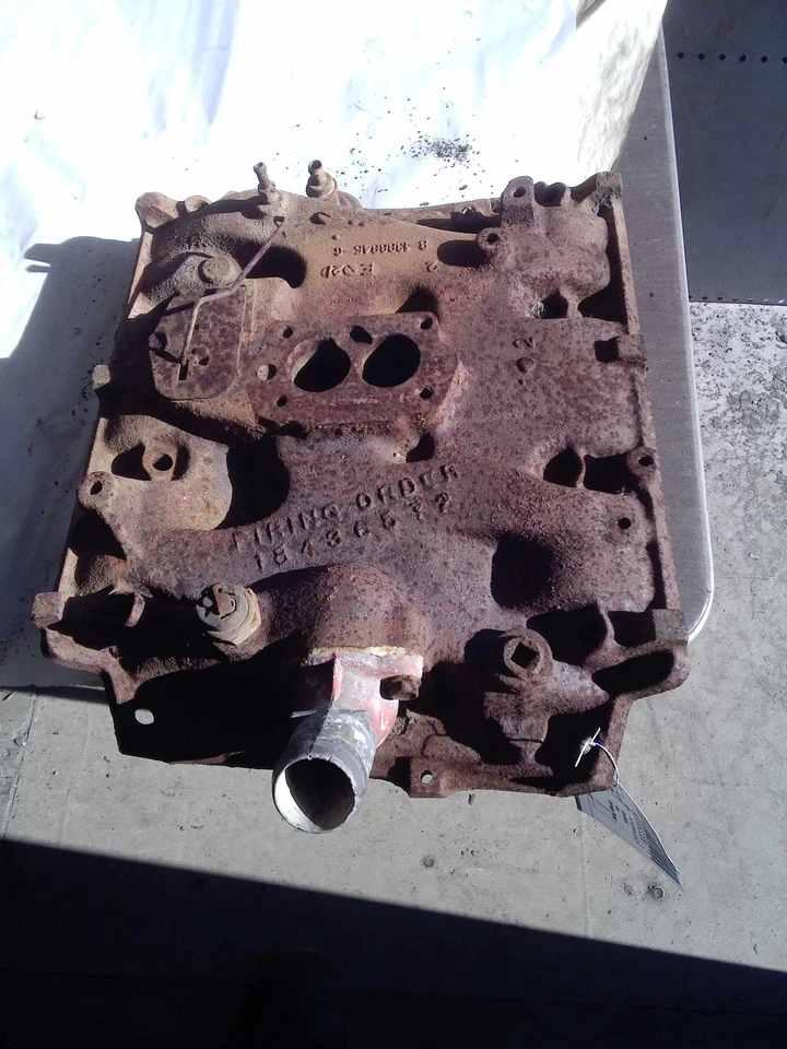 Buick 1969 colector de admisión tamaño completo Foto 1 de 1