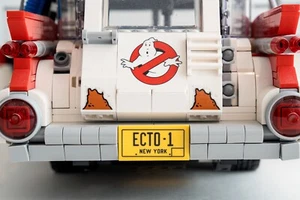 Ecto-1 Building Blocks (2352 Pcs) (Ghostbusters Movie) - Picture 1 of 16