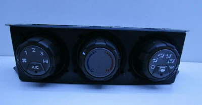 HEATER AND AC CLIMATE CONTROL SWITCH PANEL HOLDEN COMMODORE VY VZ GENUINE NEW - image 1 of 4