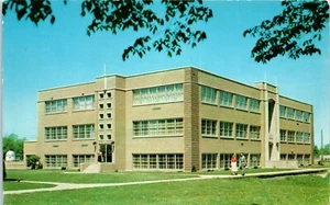 Vintage Postcard Emmanuel Missionary College Life Sciences Missouri  - Picture 1 of 2