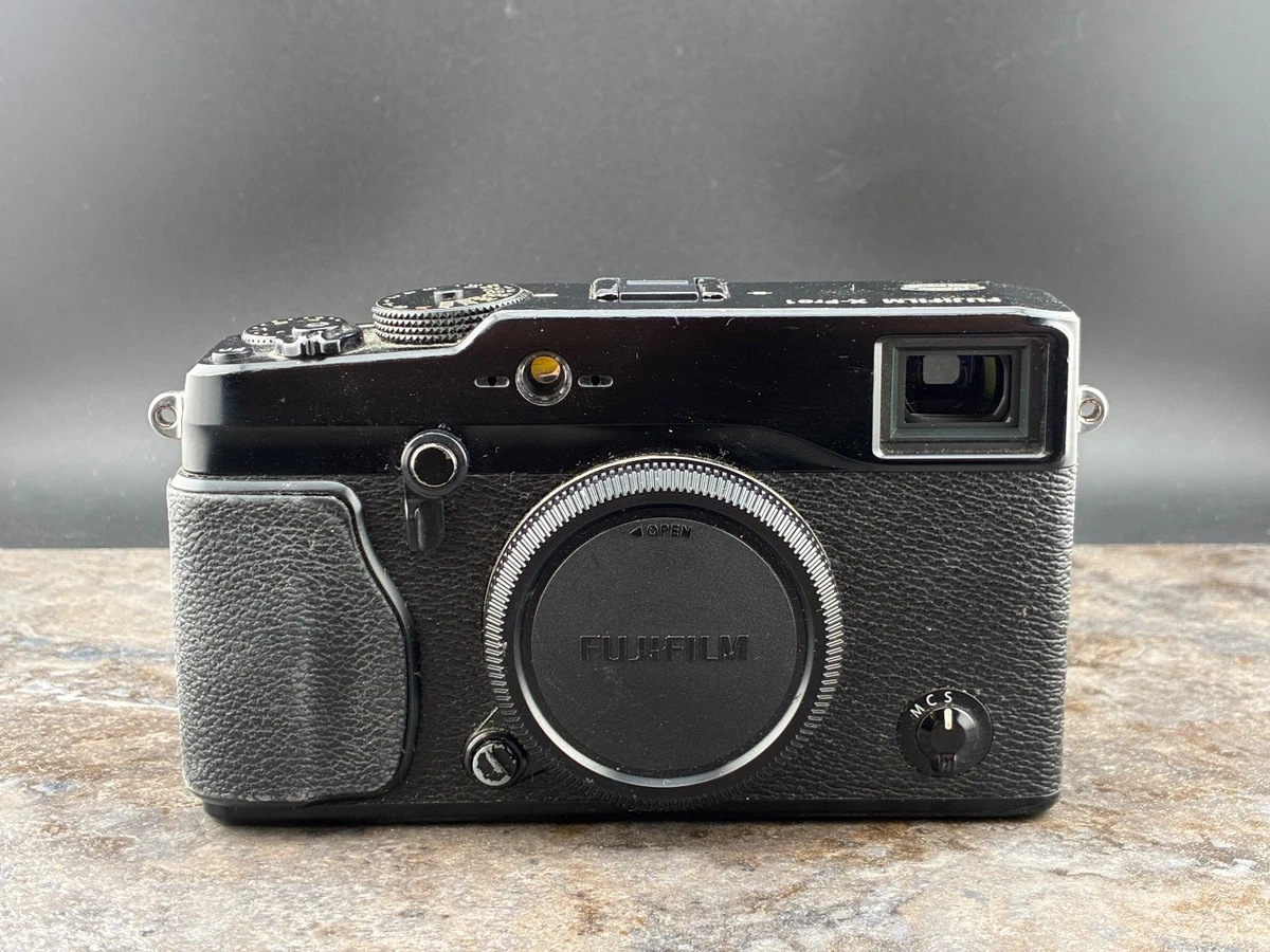 Fujifilm X-Pro1 Mirrorless Interchangeable Lens Cameras for Sale