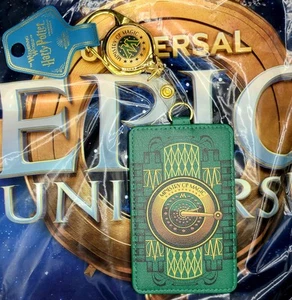 EPIC Universe Harry Potter Ministry of Magic Badge Reel Tag Universal Studios - Picture 1 of 3