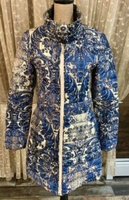 Abrigo parka de plumón de pato para mujer Just Cavalli Foto 1 de 4