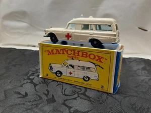 Original Matchbox No.3 'Binz' Ambulance in E4 Box - Picture 1 of 12