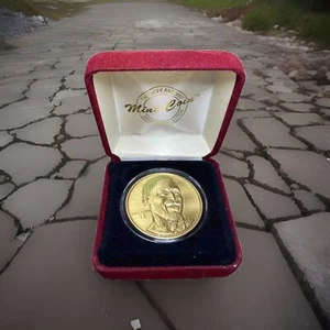 Dennis Rodman NBA Chicago Bulls bronzo moneta come nuova medaglione The Highland Mint #91 - Foto 1 di 9