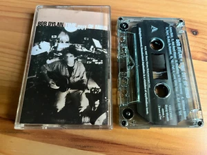 Bob Dylan Time Out of Mind Cassette Tape (Columbia 1997) Blues Rock Country - Picture 1 of 3