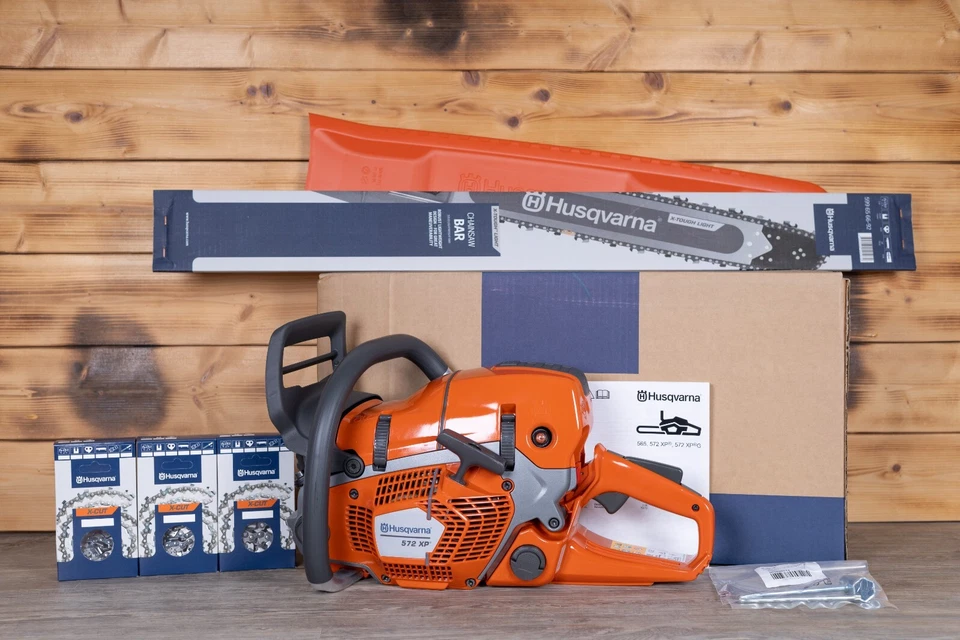 Motosega Husqvarna® 572 XP X-TOUGH LIGHT 70cm-3/8" 3 pezzi X-CUT-C85-92TG-1,5mm - Immagine 1 di 1