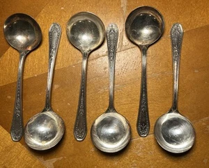 6 Oneida Hampton Court Silver plate Round Bowl Soup / Bouillon Spoons 1926 - Picture 1 of 3
