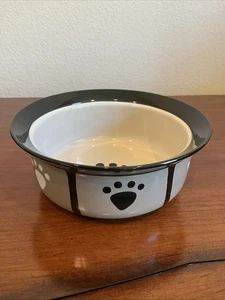 Top Paw - Large Ceramic Dog Bowl: 8" Diameter - Paw Print - Black & Tan - EUC - Picture 1 of 10