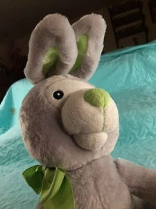 BUNNY READS THE STORY OF PETER RABBIT Animated Plush Mouth & Head Move 14" Tall - Picture 1 of 12