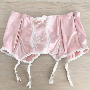 Pleasure State Suspender Size S Blush Pink White Satin Jacquard Lace Trim New - Picture 1 of 7