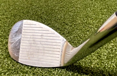 Wilson Harmonized Lob Wedge 60*/derecha/acero rígido ~35,5"/agarre NUEVO/jj5492 Foto 1 de 4