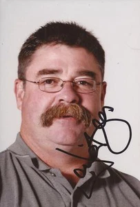 AUSTRALIA: DAVID BOON SIGNED 6x4 PORTRAIT PHOTO+COA - Picture 1 of 1