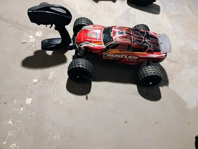 Traxxas Rustler 2wd with Velineon VXL-3s Brushless RTR Minus Battery - Image 1 of 4