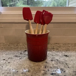 Le Creuset Silicone Utensils with Utensil Holder, Set of 5 - Picture 1 of 2