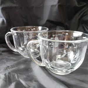 2 Princess House Heritage Cappuccino Mugs Set Clear Floral Etched - Picture 1 of 2