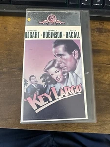 Key Largo (VHS, CUTBOX) Humphrey Bogart, Edward G. Robinson, Lauren Bacall - Foto 1 di 3
