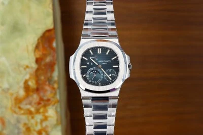 百达翡丽 5712/1A-001 鹦鹉螺月相,蓝色/灰色表盘 - 不锈钢 — 第 1/4 张图片