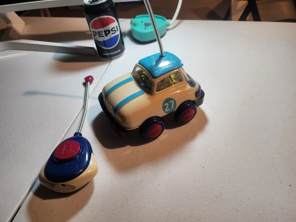B Toys by Battat Rally Ripster Light Up Toy Car One Button Remote Control Works - Image 1 of 1