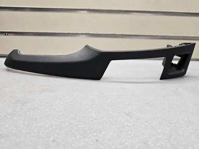 💎2009 Toyota Yaris 2dr painel central acabamento lateral esquerdo - Imagem 1 de 4