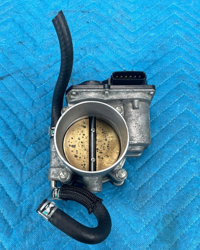 Lexus LS460 LS460L GS460 LS600h 4.6L Engine Throttle Body 125k 2007-2017 OEM - Image 1 of 4