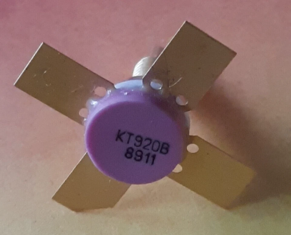 1x  KT920B Silizium NPN HF- Transistor HF-Leistungs-Transistor udssr NOS - Bild 1 von 1