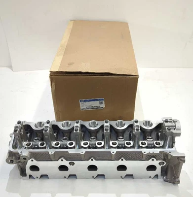 全新原始设备制造商正品福特气缸盖 2011 - 2017 Super Duty 6.8 右握裸 BC3Z-6049-J — 第 1/4 张图片