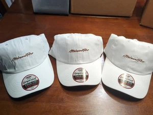 Lote 3 Sombrero Mizuno Pro Golf Imperial True Fit UPF 50+ Blanco Bronce Letras - Imagen 1 de 3