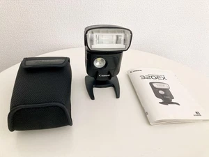 Canon Speedlite 320EX External Flash with LED Light Compact High Performance - Picture 1 of 8