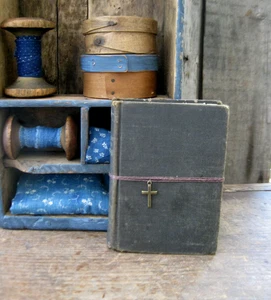 Small Antique Book of Evangelical Lutheran Hymns - Picture 1 of 11