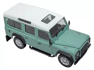 LAND ROVER DEFENDER MODELO VERDE CLARO - FUNDICIÓN A PRESIÓN - ESCALA 1:24 - DA3403 - Imagen 1 de 1