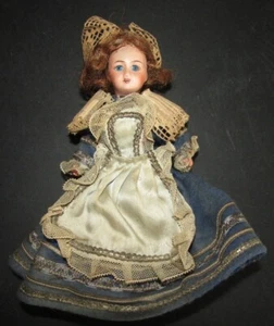 POUPEE ANCIENNE EN PORCELAINE 16 CM. Breton D' ORIGINE Unis or SFBG 1920 - Imagen 1 de 7