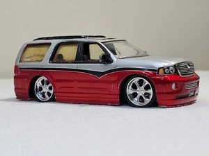 Jada Dub City 2003 Lincoln Navigator 1/64 Scale - Picture 1 of 13