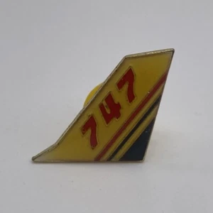 Vintage Boeing 747 Tailfin Enamel Lapel Hat Pin - Picture 1 of 4