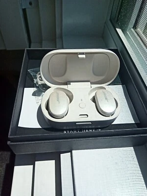 Bose Quietcomfort Wireless Noise Cancelling Earbuds - White - Image 1 of 3