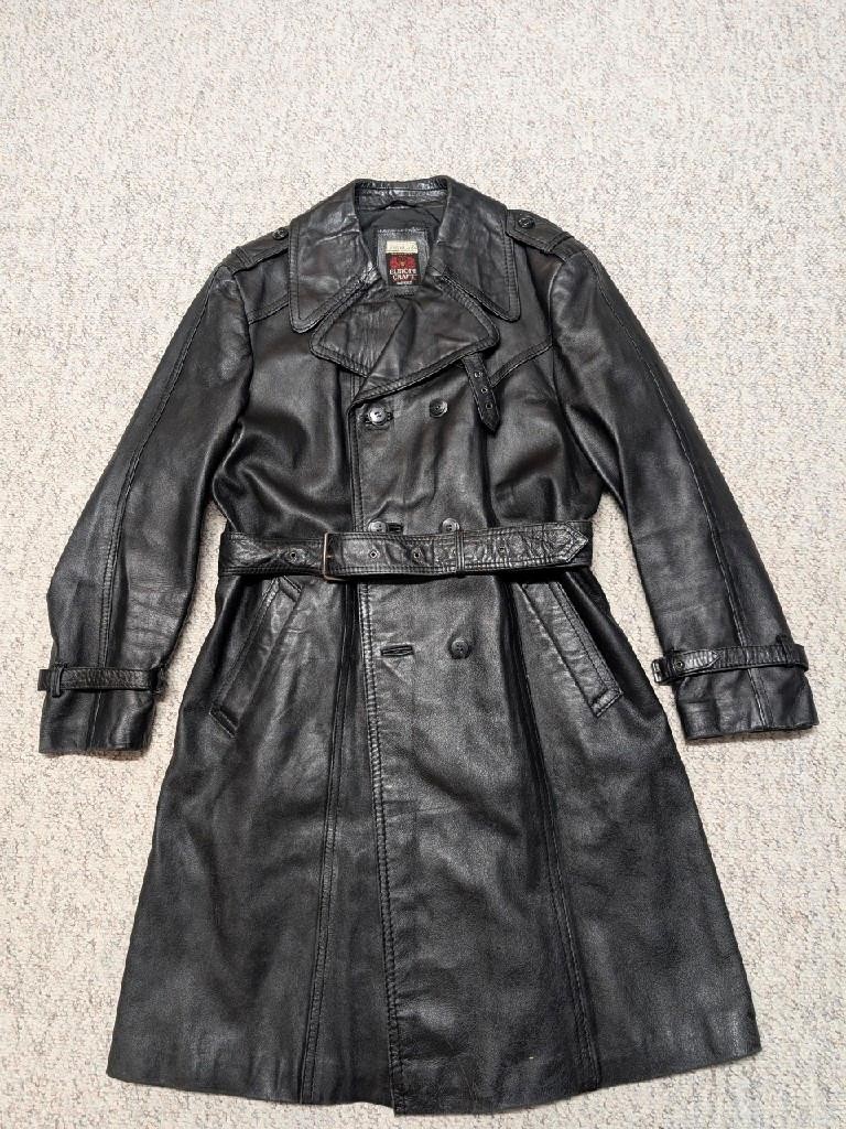 【70s】Euro Vintage All Leather TrenchCoat Vintage Leather Trench Coat, 1980s European Double-breasted