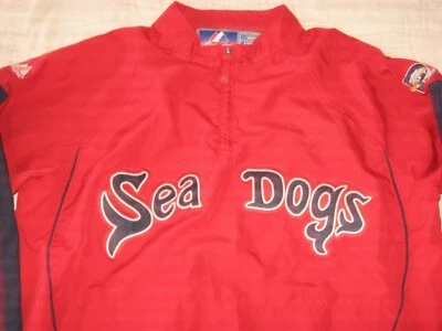 Vintage Majestic Cool Base Men's Portland Sea Dogs Windbreaker !/4 Zip Small - Image 1 of 4