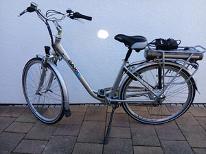 SAXXX Pedelec 28 Zoll Touring 7-Gang Tiefer Einstieg Silber - Bild 1 von 12