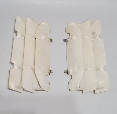 95-05 KTM 125 200 RADIATOR GRILLE SCREEN AIR FLOW LOWER SHROUDS 50308150000 - Image 1 of 4