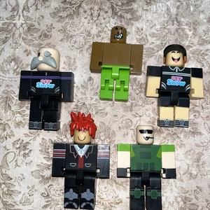 Lote de 5 figuras de acción Roblox figura espectáculo de mascotas + coleccionables - Imagen 1 de 7