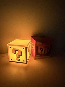 Nintendo Super Mario Bros Question Block Light mit Sound Sammler 2015 Paladone - Bild 1 von 10