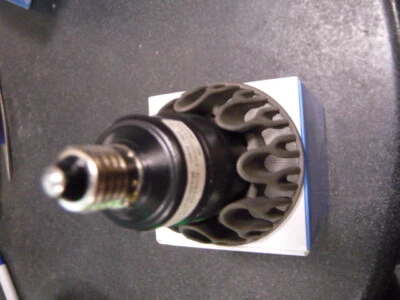 SORAA VIVID 2 LDR10L-N-E11/D30/HC-S 100V 9.8W - Image 1 of 4