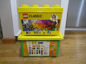Lego Duplo HUGE MIXED LOT 9.8 Lbs building bricks blocks Pieces Animals People - Picture 1 of 3