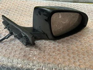 TOYOTA YARIS MK3 2014-2018 WING MIRROR LEFT O/S SIDE BLACK SCARTCHED BADLY - Picture 1 of 7