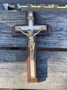 Vintage Wooden Crucifix First Rites With Candle And Holy Water - Picture 1 of 12