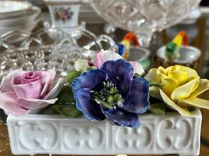 Jon Anton bone china florals - Picture 1 of 9