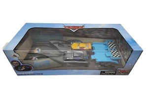 New Sealed Disney Pixar Cars Florida 500 Mini Stunt Set W/ Cars - Picture 1 of 9